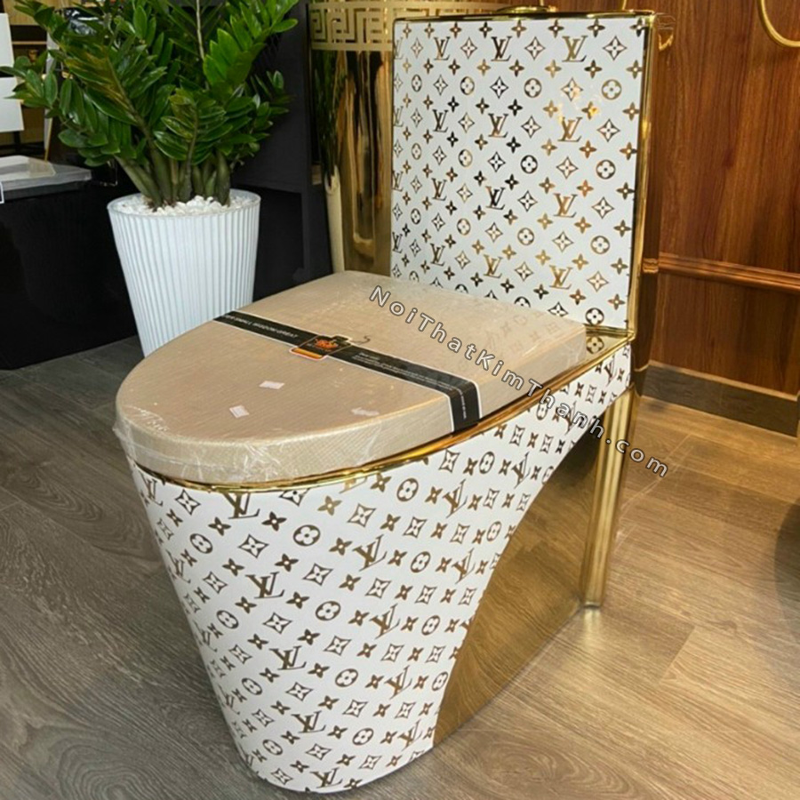 Bồn cầu liền khối màu trắng hoa văn LV - BC168