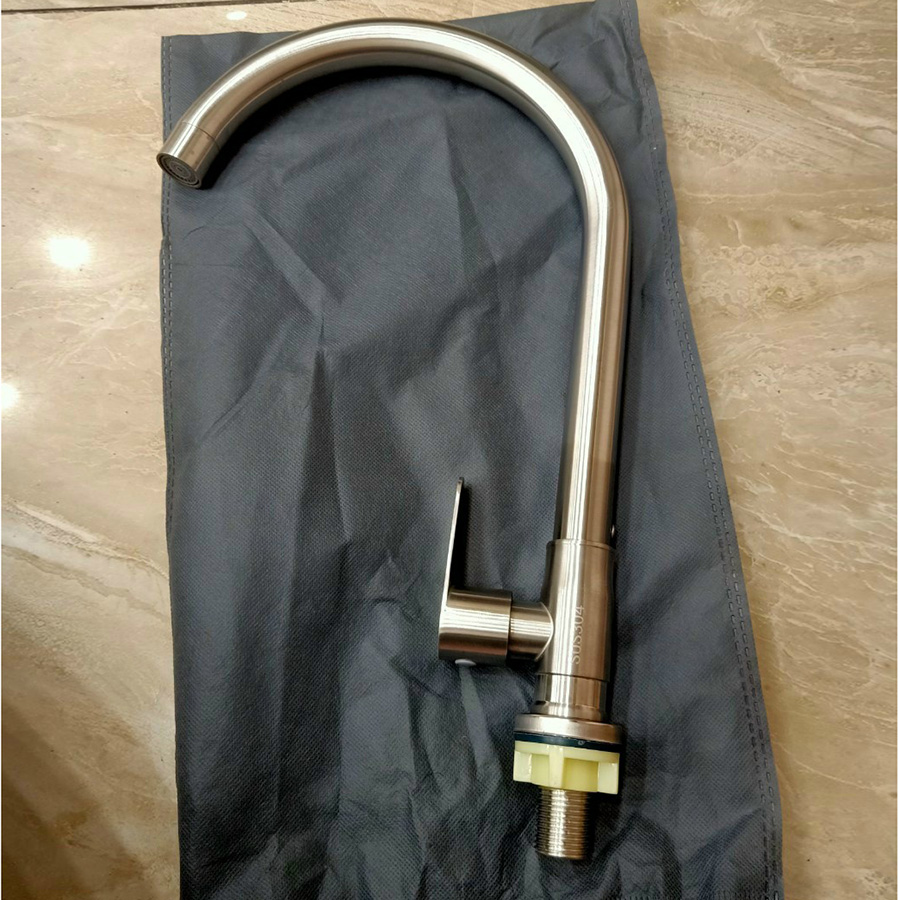 Vòi chén lạnh phi 18 - SV117