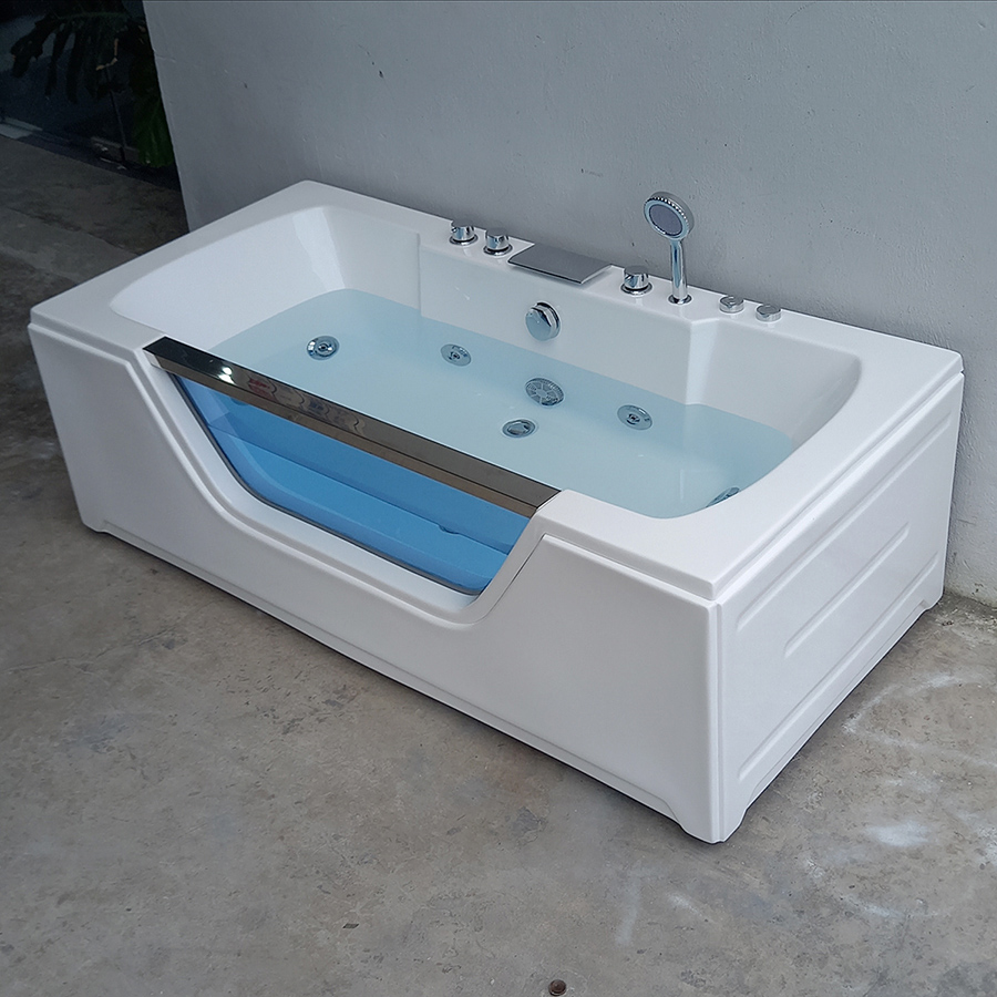 bon tam nam chu nhat co kinh bt1222 134
